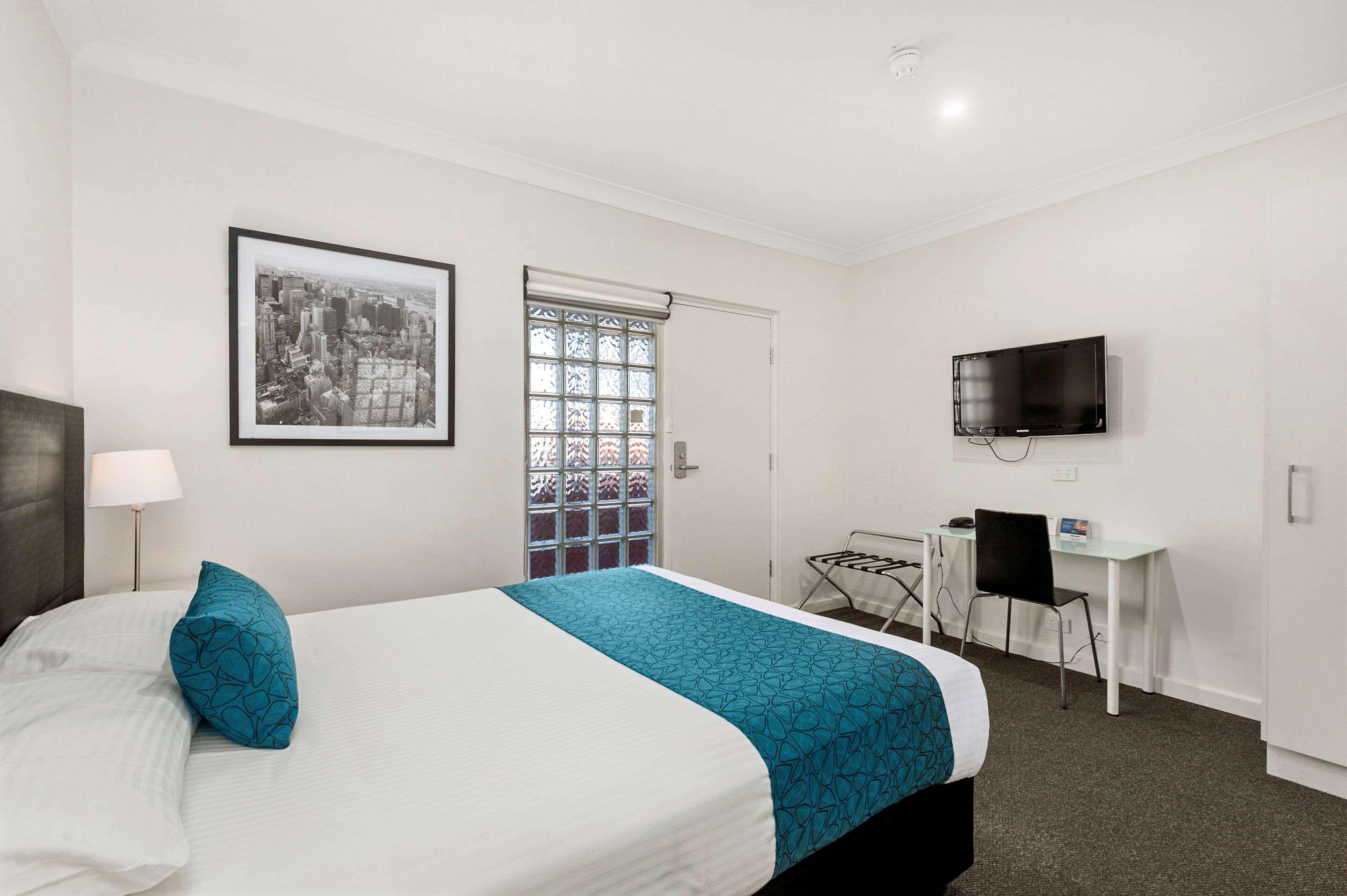 Comfort Inn & Suites Manhattan Adelaide Esterno foto