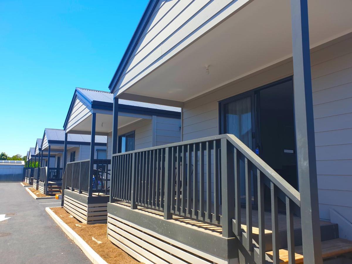 Comfort Inn & Suites Manhattan Adelaide Esterno foto