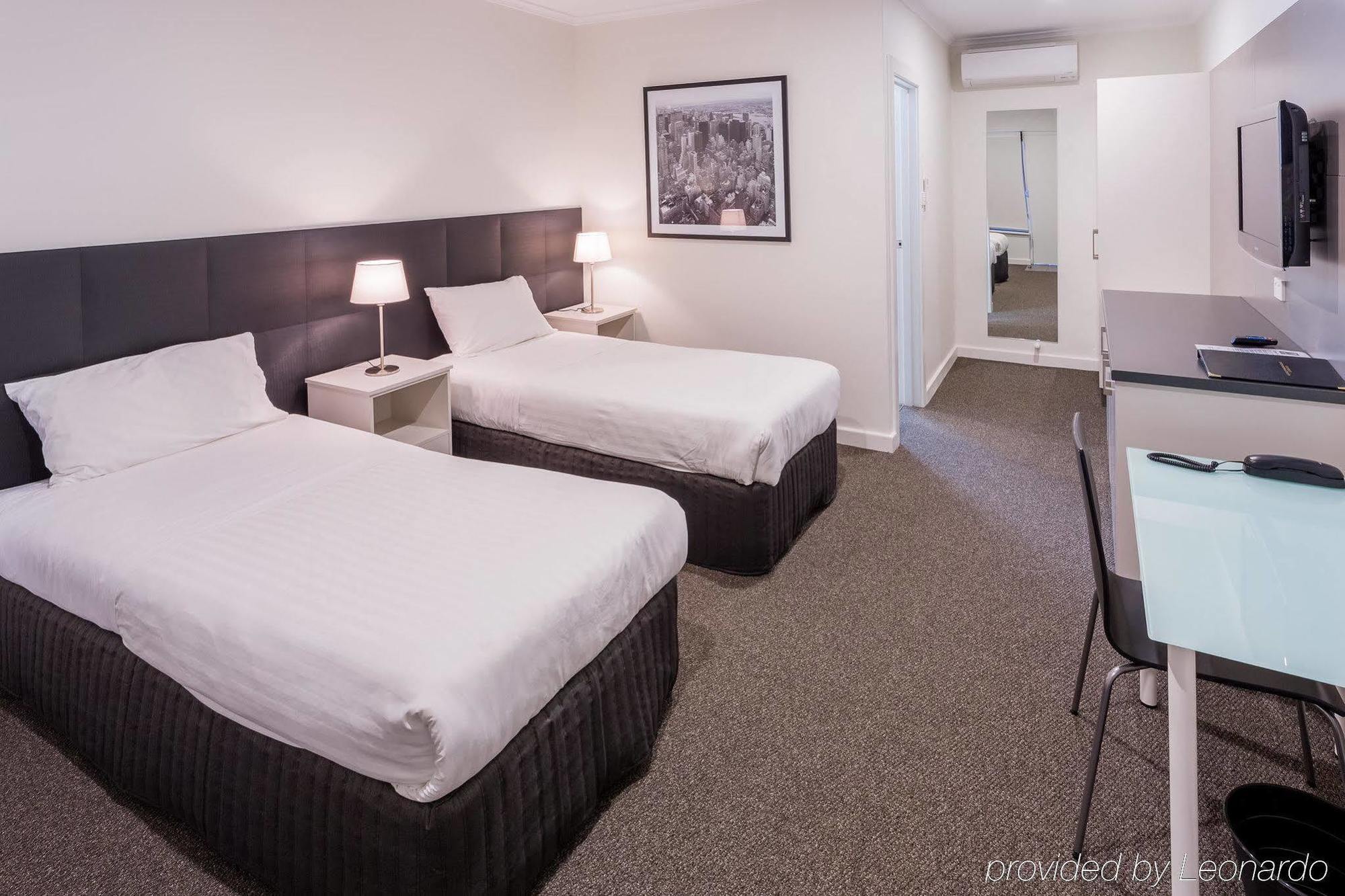 Comfort Inn & Suites Manhattan Adelaide Esterno foto